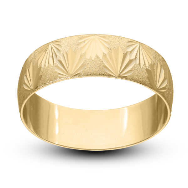 Personalised 9ct Gold Groom Wedding Ring, 6mm Band with Diamond Cut Leaf effect - Image 4